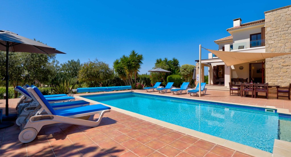 Villa Kellia 21_Aphrodite Hills Resort, Cyprus. Aphroditerentals.com34.jpg