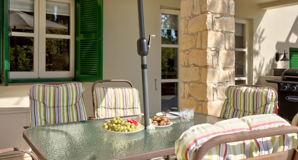 Apartment Selene E2_Aphrodite Hills Resort, Cyprus. Aphroditerentals.com13.jpg
