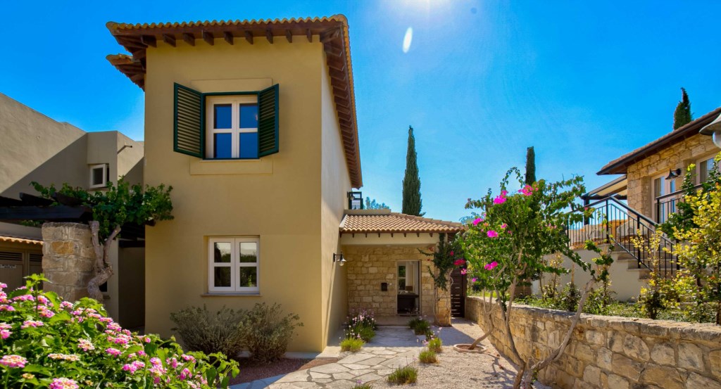 Junior Villa Nefeli R1_Aphrodite Hills Resort, Cyprus. Aphroditerentals.com1.jpg