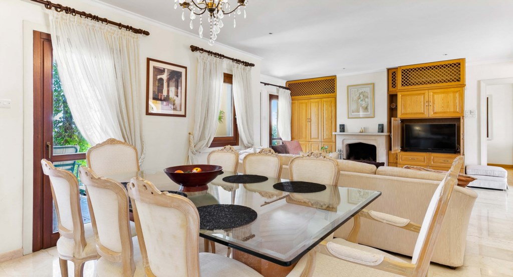 Junior Villa Pelican Heights A01 - luxury holiday rental villa, Aphrodite Hills Resort, Cyprus15.jpg