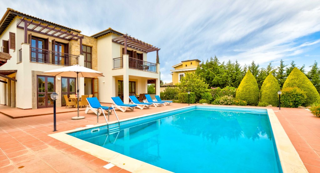 Villa Althea_Aphrodite Hills Resort, Cyprus. Aphroditerentals.com7.jpg