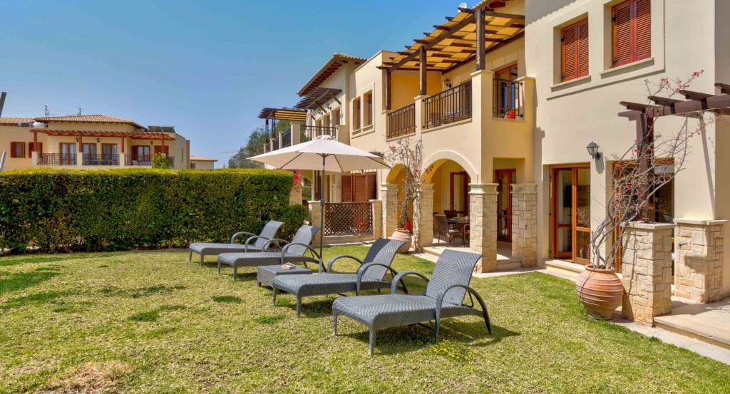 Apartment Asulon - holiday rental apartment. Aphrodite Hills Resort, Cyprus16.jpg