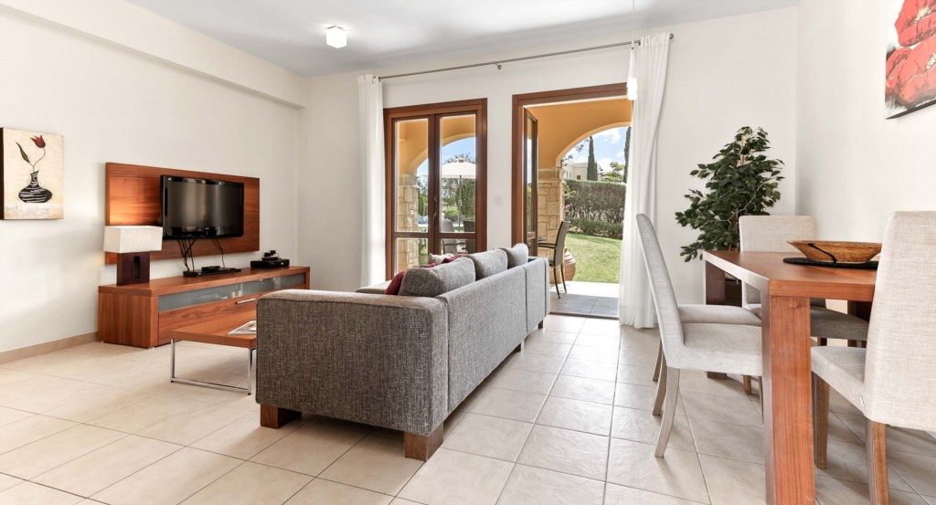 Apartment Asulon - holiday rental apartment. Aphrodite Hills Resort, Cyprus2.jpg