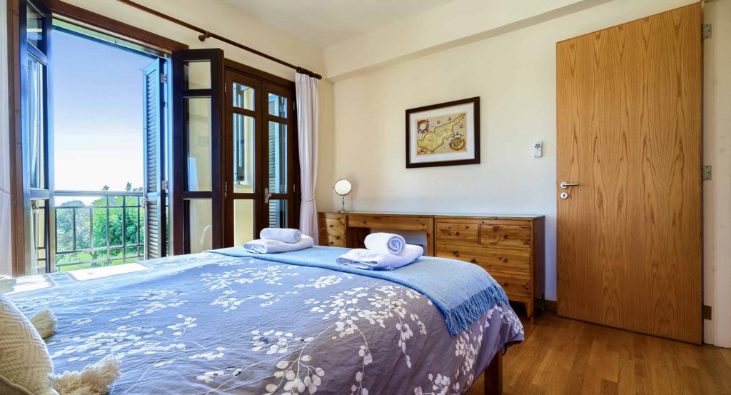 Apartment Nesoi- holiday rental Aphrodite Hills Resort, Cyprus. Aphroditerentals.com.A12
