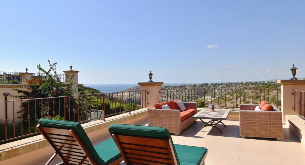 Luxury three bedroom holiday villa with private pool, Aphrodite Hills Resort, Cyprus13.jpg