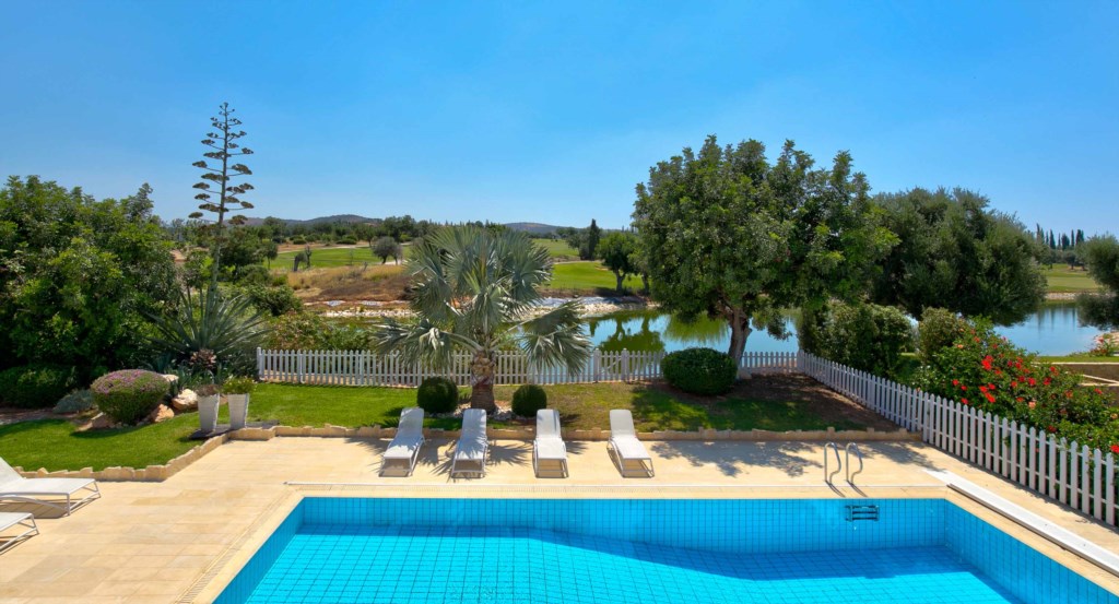Villa Poseidon 35_Aphrodite Hills Resort, Cyprus. Aphroditerentals.com44.jpg