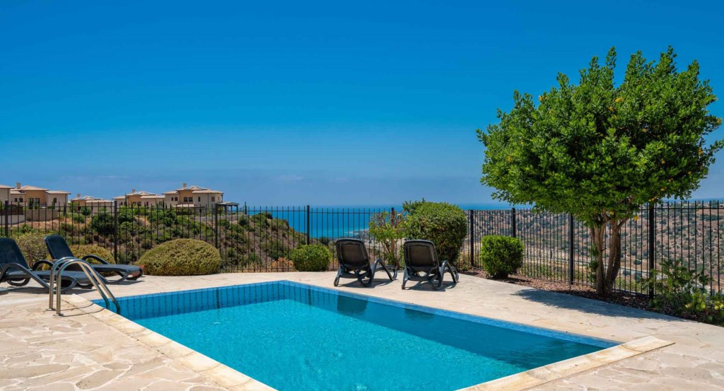 Villa Melandra - holiday rental villa on Aphrodite Hills Resort, Cyprus. Aphroditerentals.comBZ01