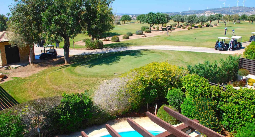 Villa Omodos (HG14), 3 bedroom villa with private pool on luxury holiday resort, Aphrodite Hills Res