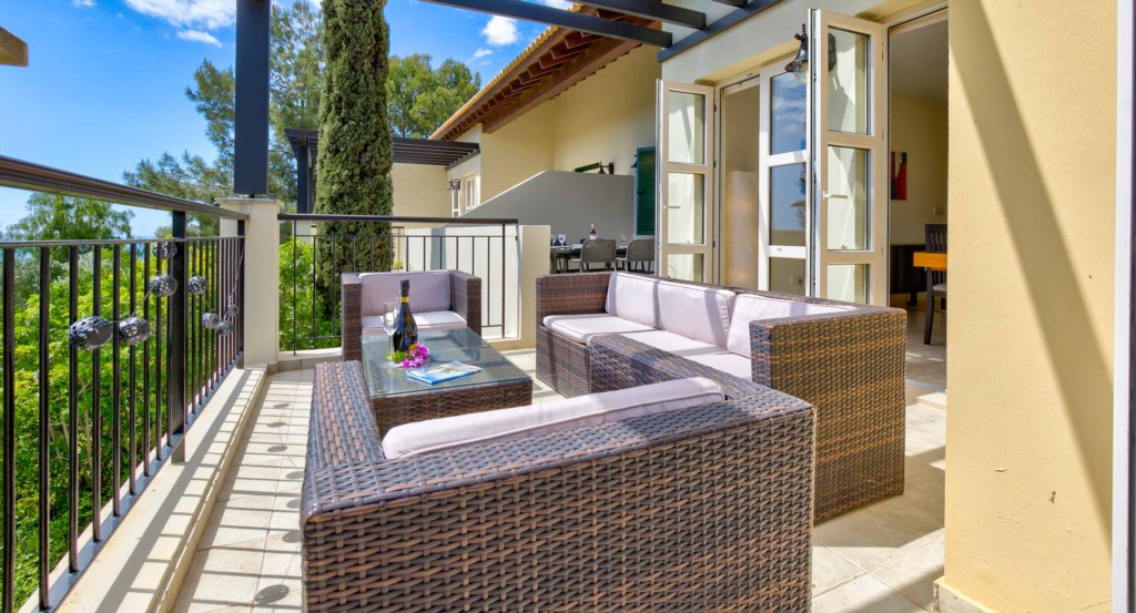 Junior Villa Margarita. Holiday rental villa, Aphrodite Hills Resort, Cyprus10.jpg