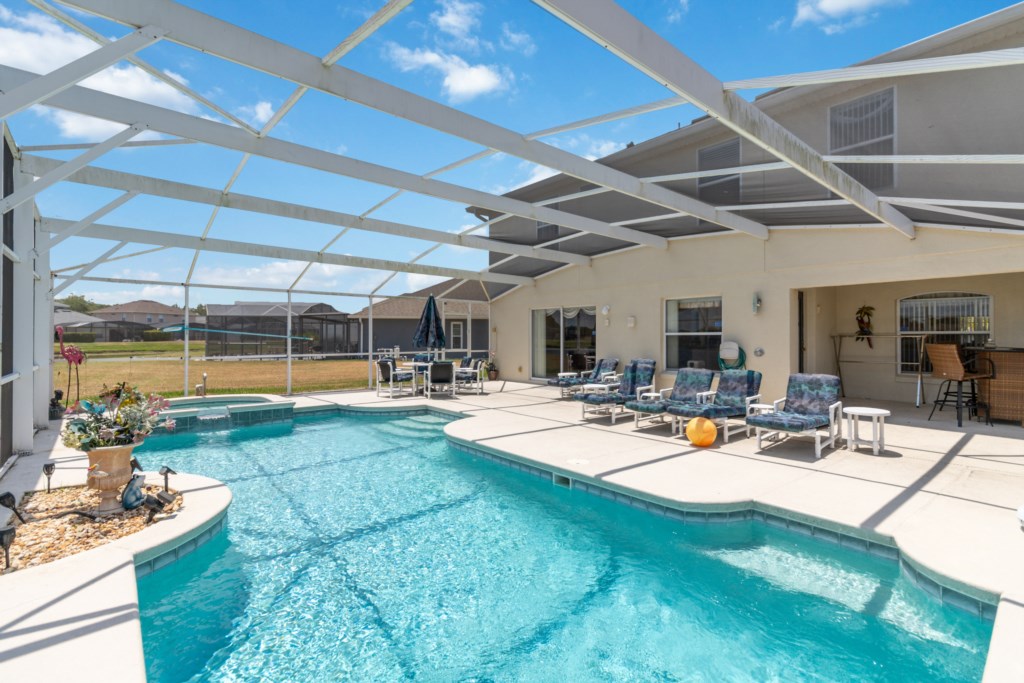 Luxury Home with Exceptional Games Room. 610