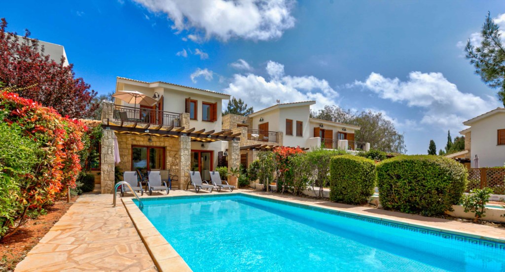 Villa Destu HG30_Aphrodite Hills Resort, Cyprus. Aphroditerentals.com21.jpg