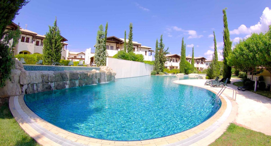 Apartment Kerylos (DF01), luxury holiday ground floor apartment communal pool, Aphrodite Hills Resor