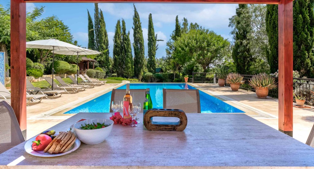 Villa Varvara 44_Aphrodite Hills Resort, Cyprus. Aphroditerentals.com33.jpg