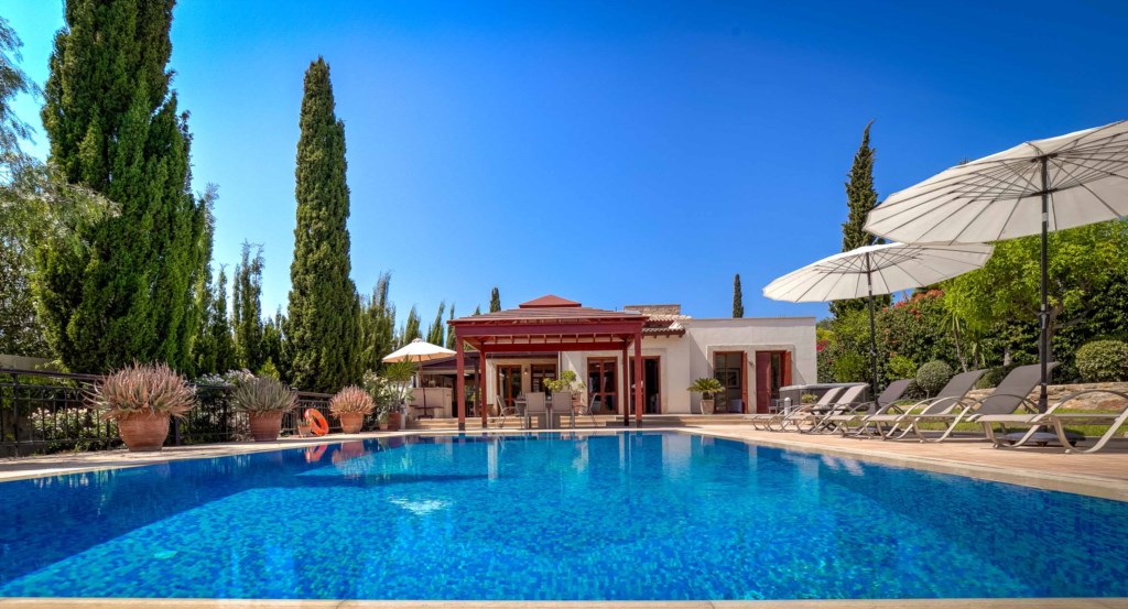 Villa Varvara 44_Aphrodite Hills Resort, Cyprus. Aphroditerentals.com40.jpg