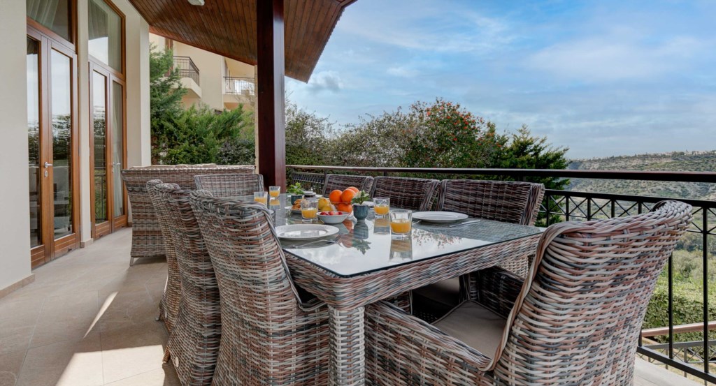 Villa Pyla - luxury holiday rental villa, Aphrodite Hills Resort, Cyprus26.jpg