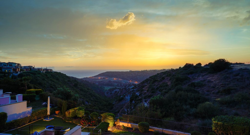 Luxury Holiday Rental Villas Aphrodite Hills Cyprus Pool