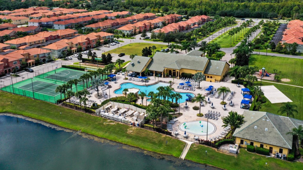 Theatre & Games - Luxe Resort +10 Min Disney +Pets