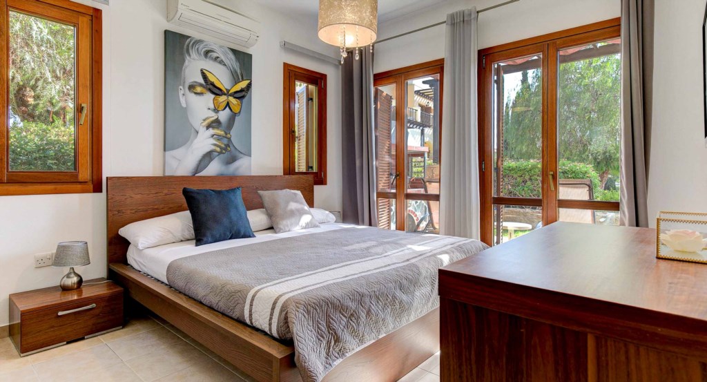 12. Luxury holiday apartment Aphrodite Hills Resort Cyprus_Master Bedroom.jpg