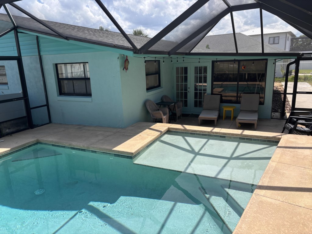 Heated pool, Kid and Pet Friendly