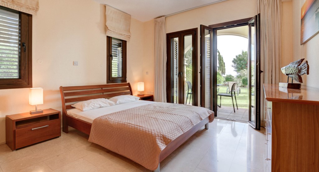 Apartment Roudias - holiday rental apartment Aphrodite Hills Resort, Cyprus. Aphroditerentals.com