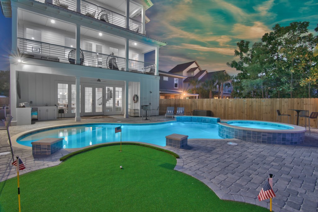 88 Palms  | Luxury Beach House 