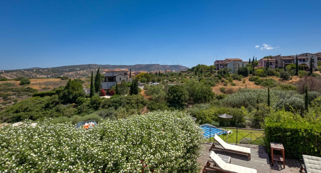 Apartment Polendri QZ12 - luxury rental holiday Aphrodite Hills Resort, Cyprus17.jpg