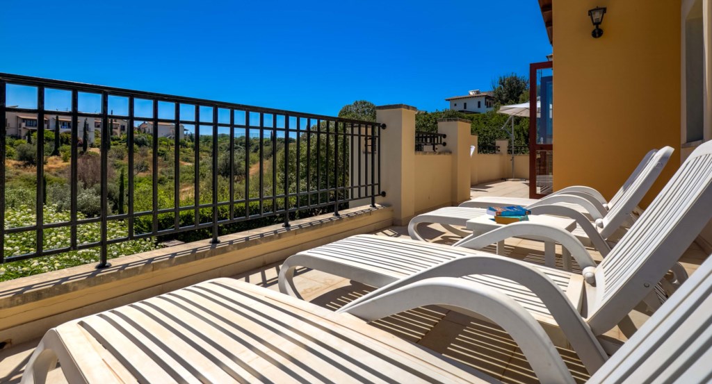 Apartment Polendri QZ12 - luxury rental holiday Aphrodite Hills Resort, Cyprus19.jpg