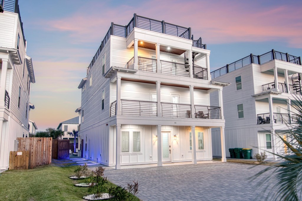 Coral Casita | Brand New Breathtaking Beach House