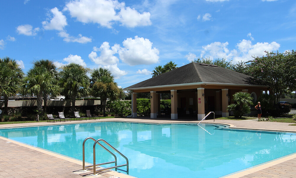Communal Pool for Towns at Legacy Park Guests