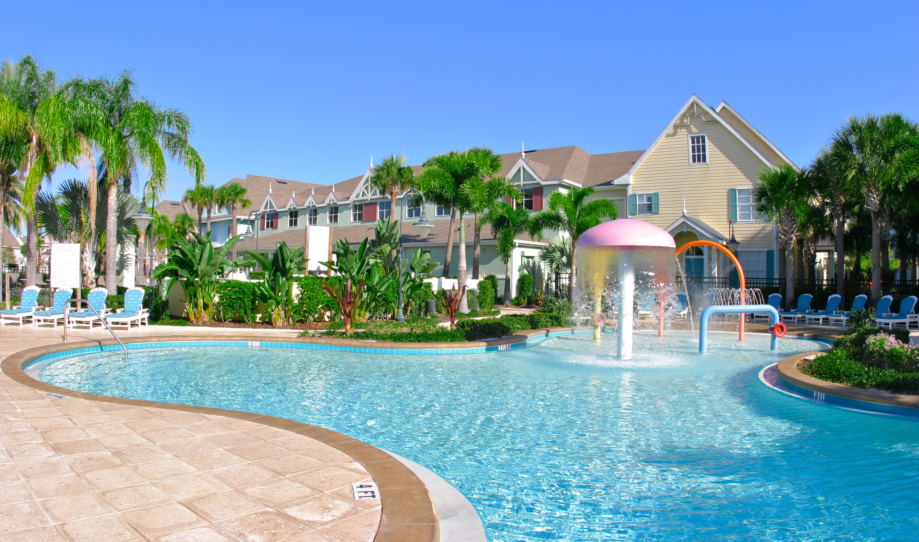 Runaway Beach Resort Vacation Rentals | All Inclusive Orlando Vacation