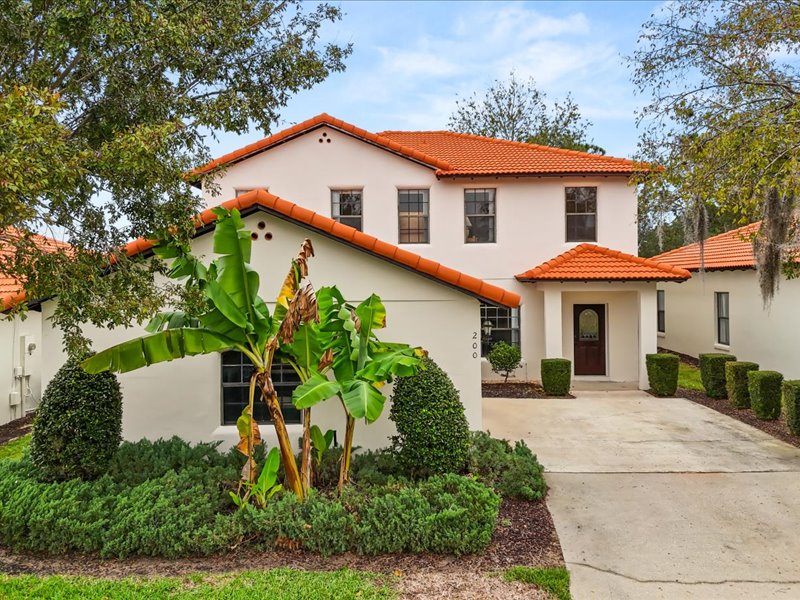 Front view of the villa