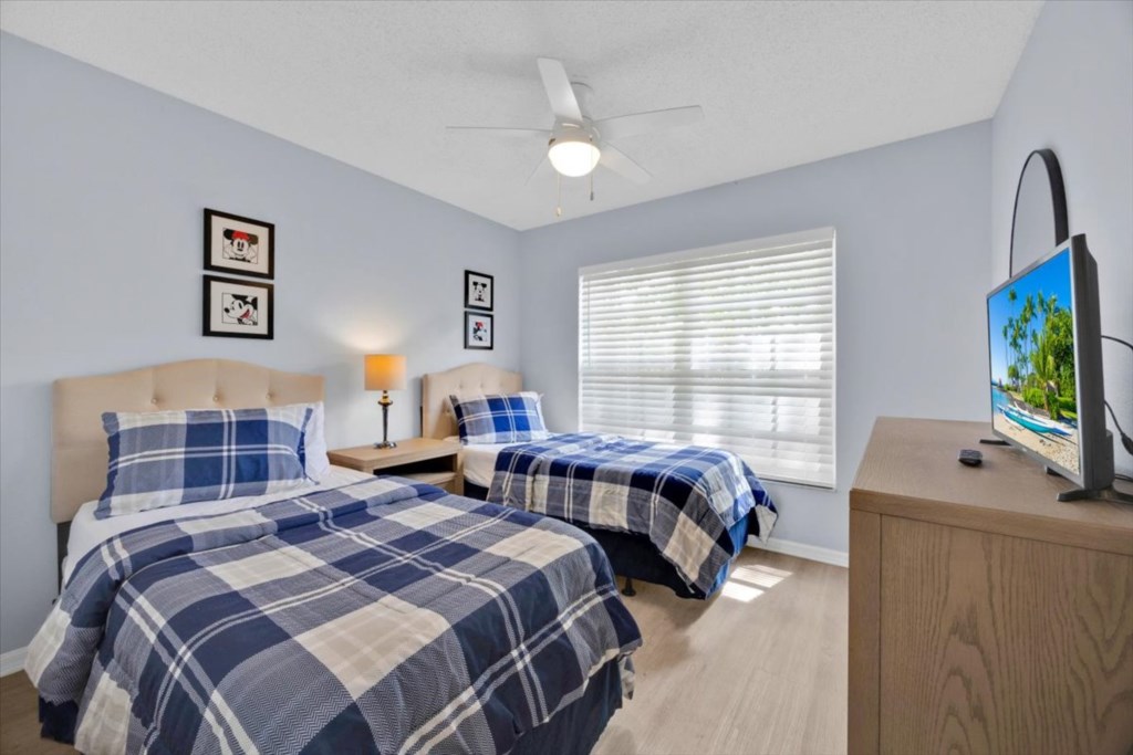 15-406CastertonCir_-15