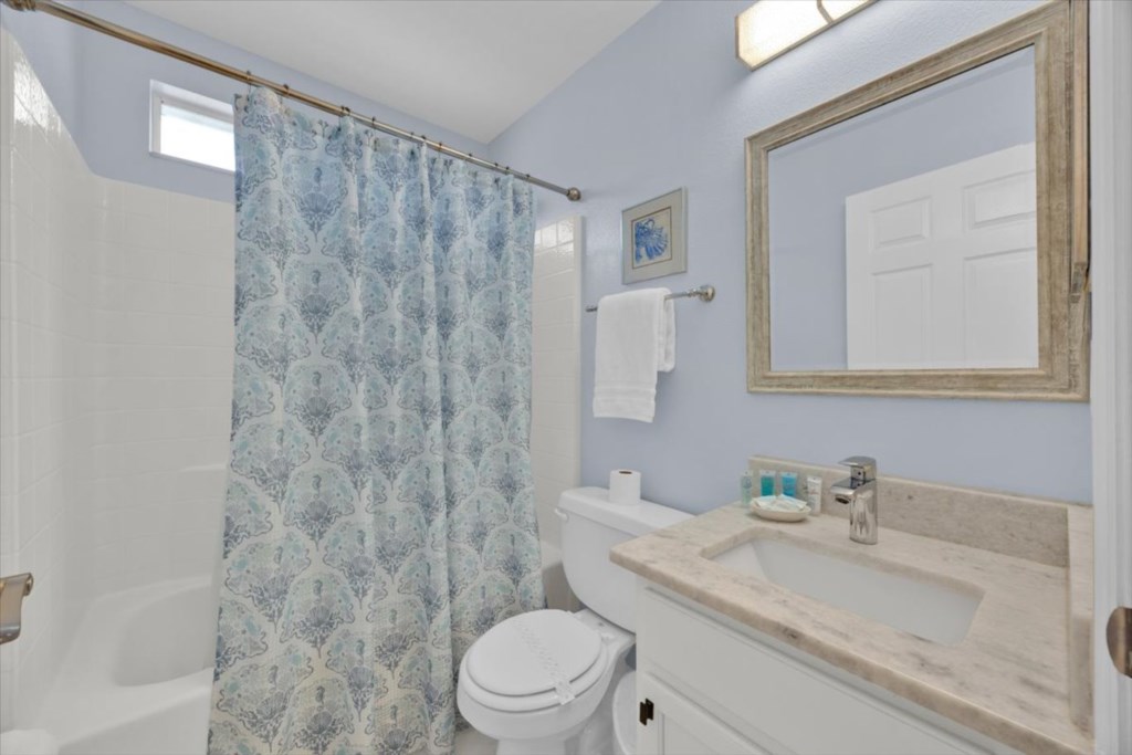 18-406CastertonCir_-18