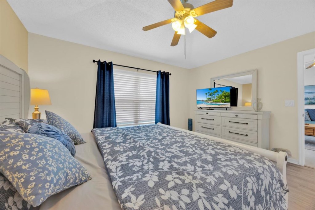 26-406CastertonCir_-26