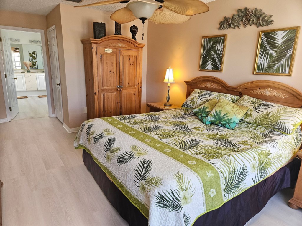 Master Bedroom leading to the en-suite