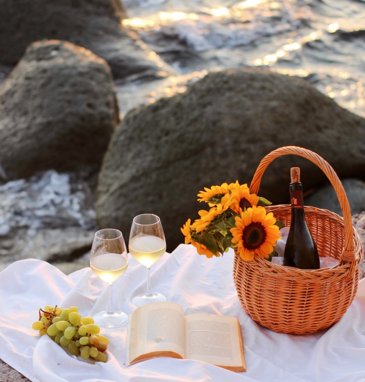 Enjoy a picnic at Ryerson Park - Niagara-on-the-Lake.jpg