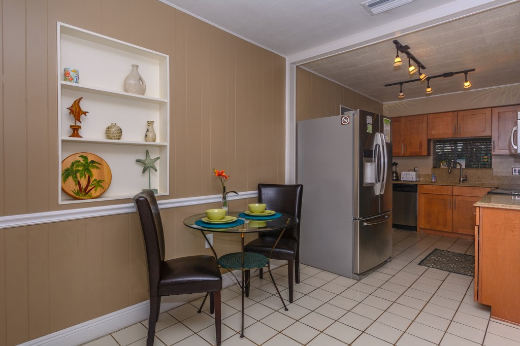 Bahama Breezes Beach House Rental in Clearwater Beach, Fl ID 56297