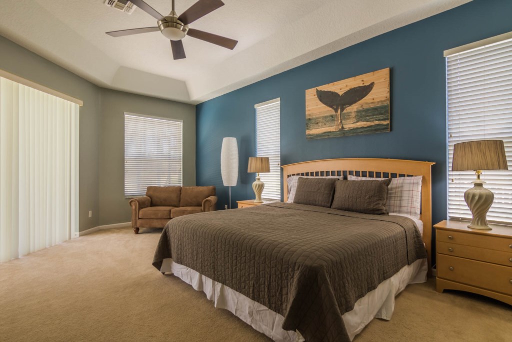 Pineview Highlands Reserve Villa - Master Bedroom w/ King Bed (1)
