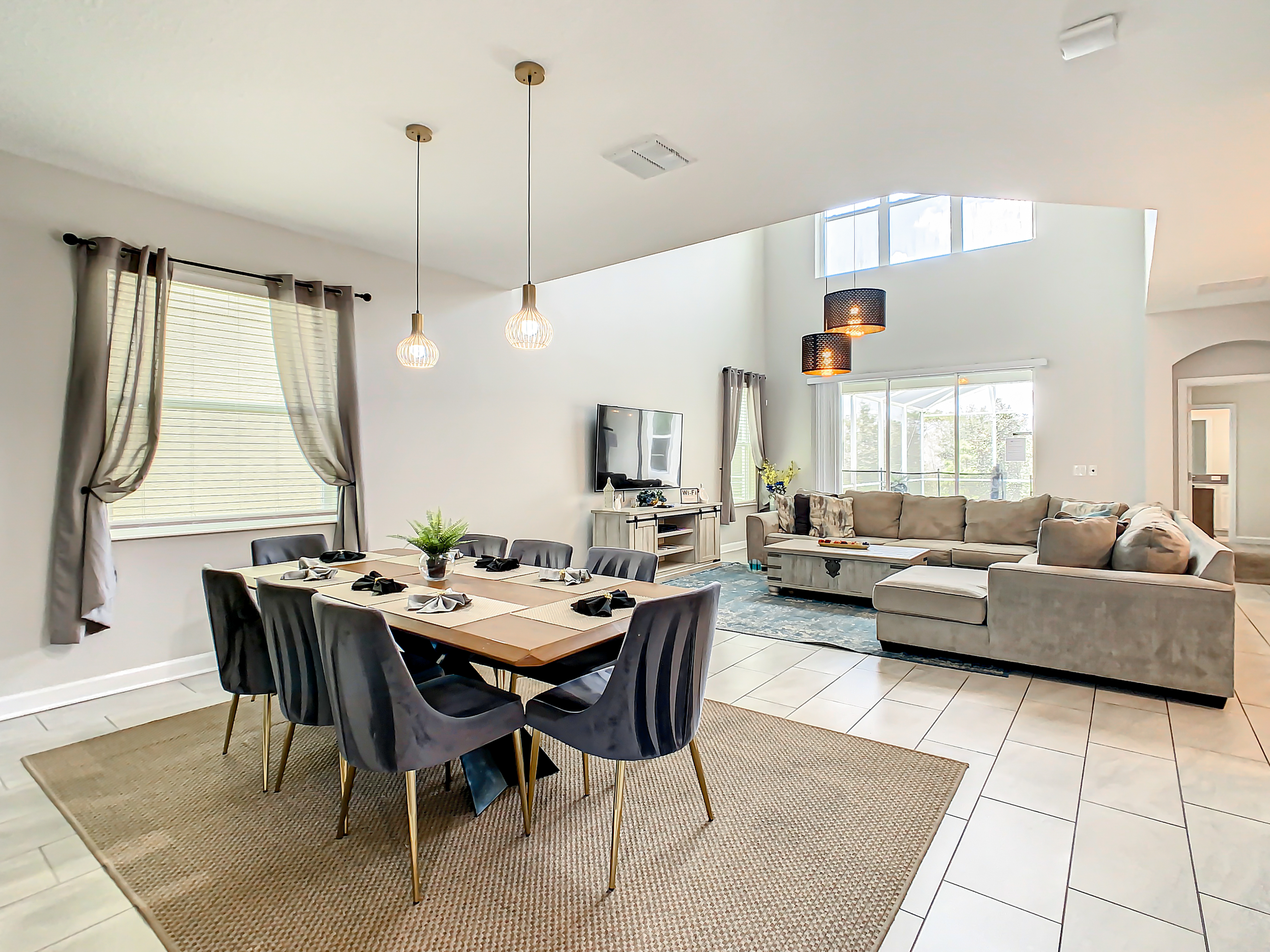 Luxury 5BR Near Disney | Pool & Golf Retreat