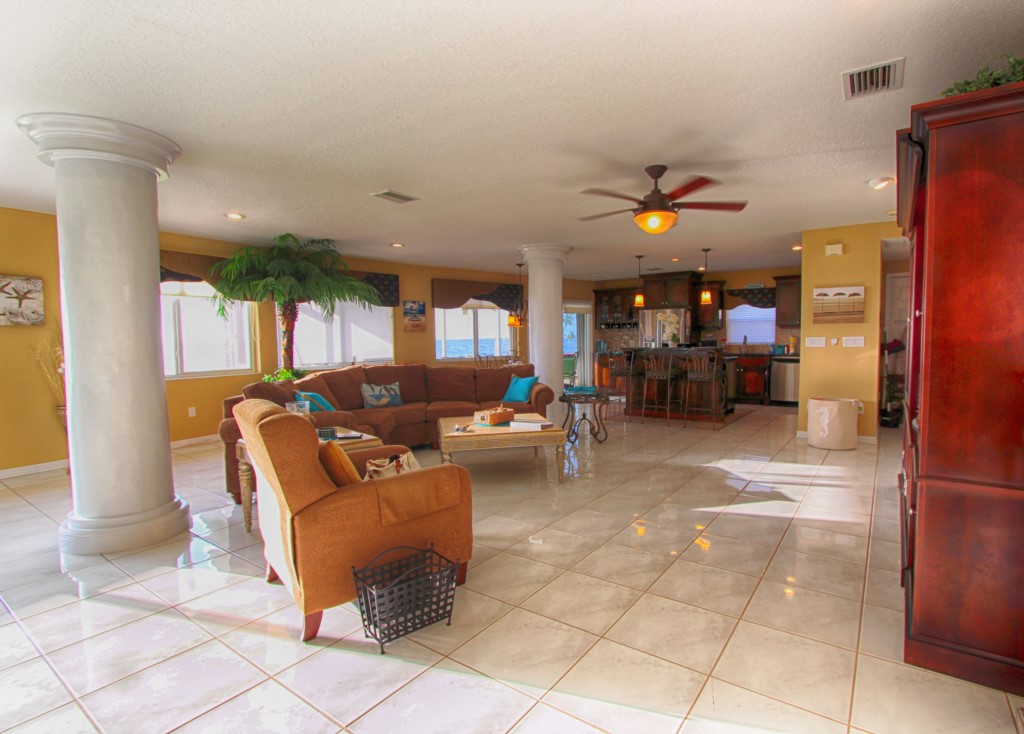 Luxury Florida Villa Vacation Rental in Crystal Beach, Fl ID 62833
