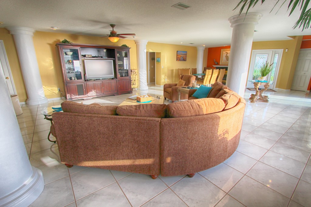 Luxury Florida Villa Vacation Rental in Crystal Beach, Fl ID 62833