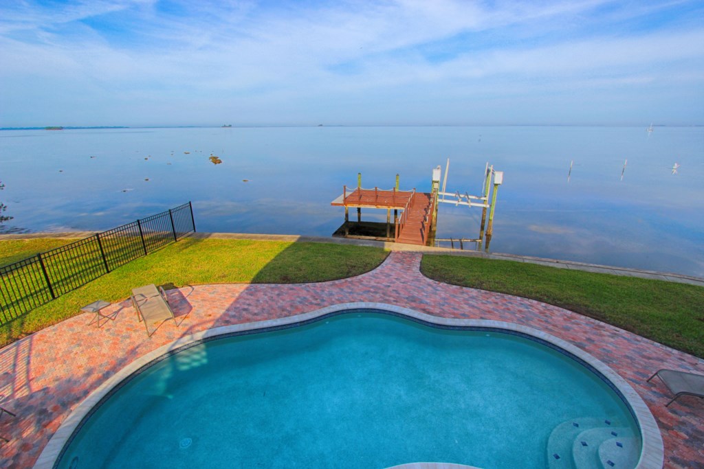 Luxury Florida Villa Vacation Rental in Crystal Beach, Fl ID 62833