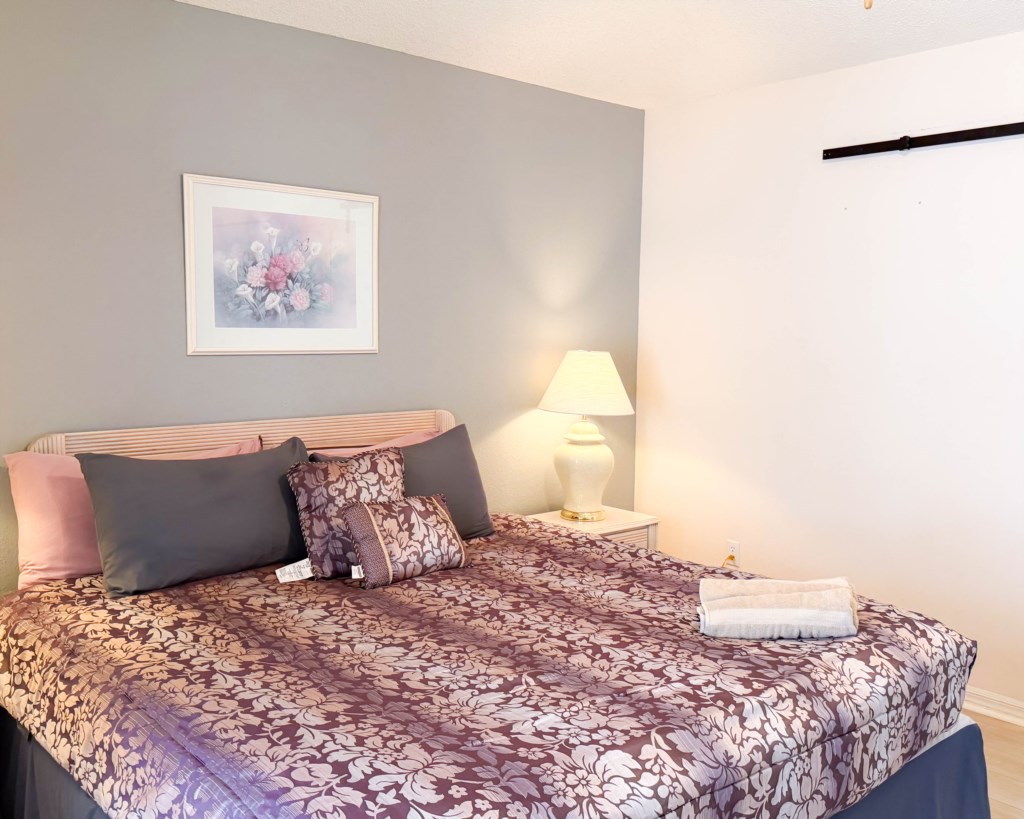 326_Pinewood_Dr-29