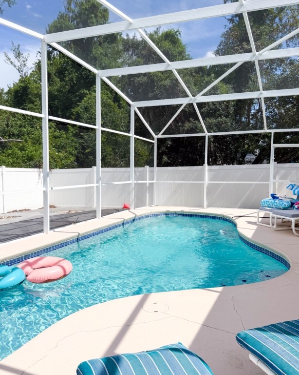 326_Pinewood_Dr-5
