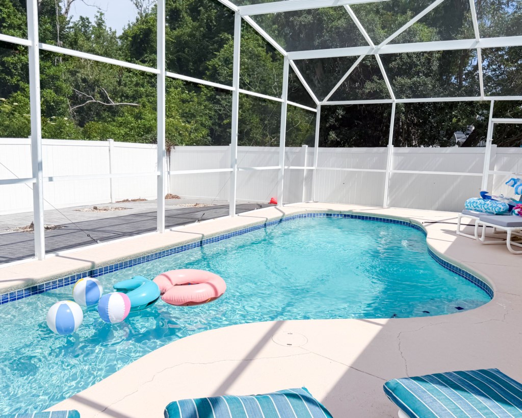 326_Pinewood_Dr-6