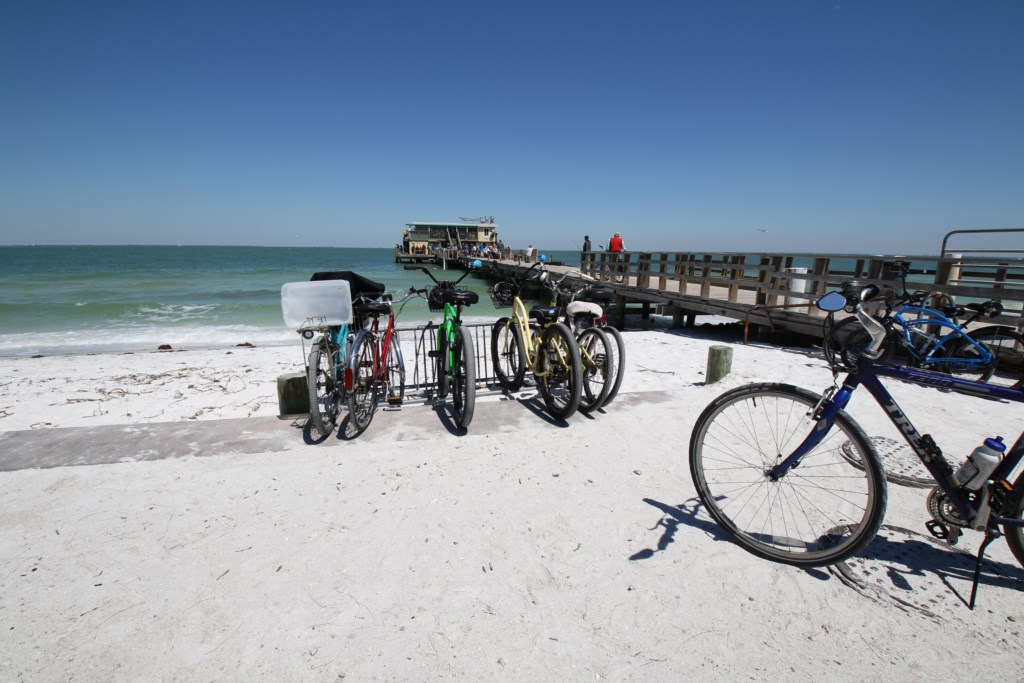 Absolute Anna Maria-Rod And Reel Pier