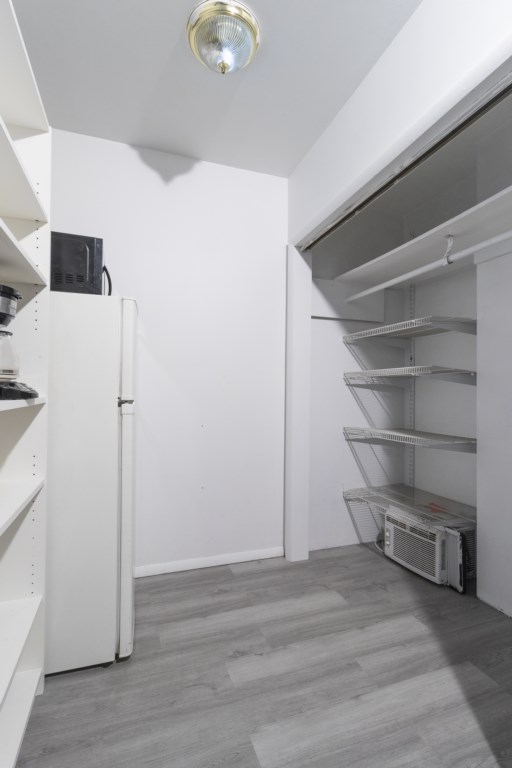 2-Kitchen-Entrance(5)