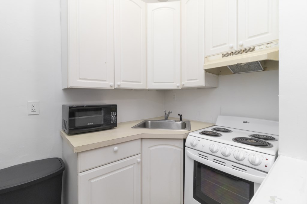 2-Kitchen(1)