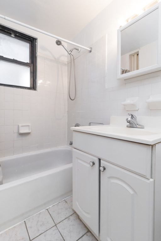 3-Bathroom(3)