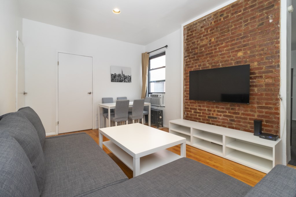 2-LivingRoom(6)
